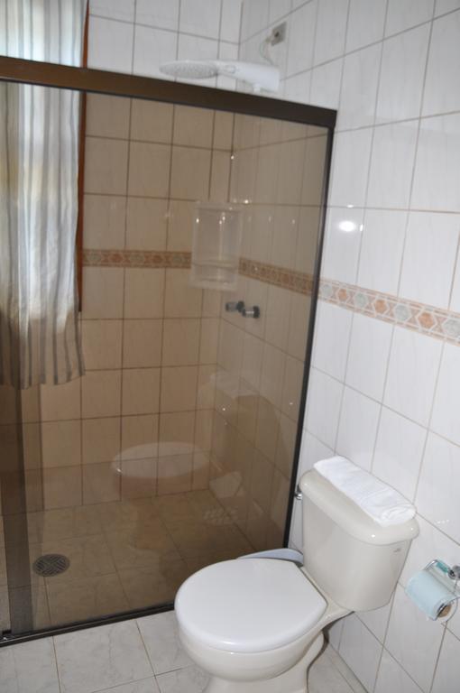 Pousada Residencial Vista Mar 우바투바 객실 사진